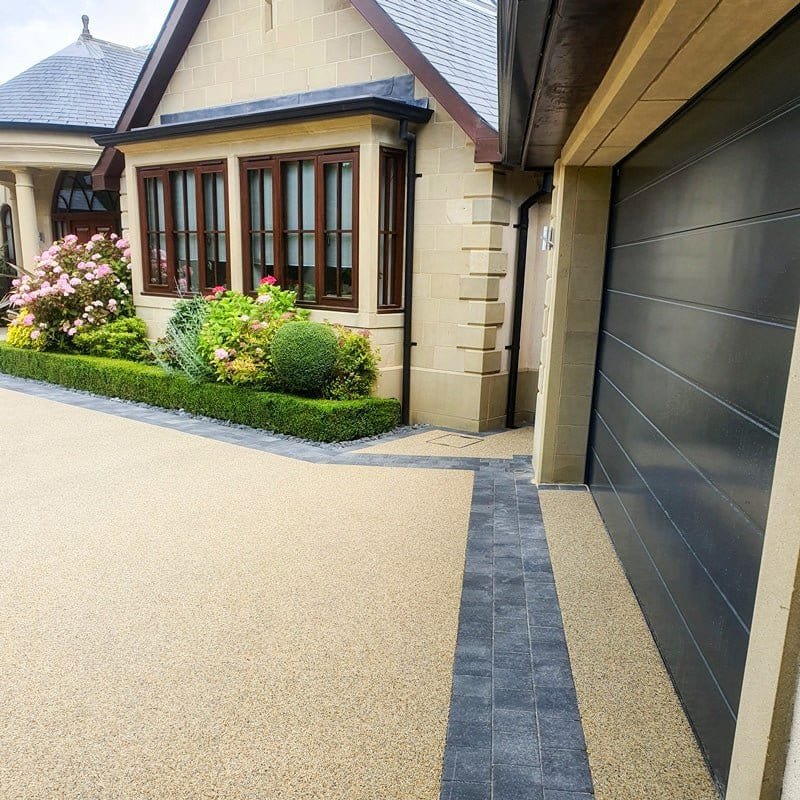 Sahara Stone Resin Close Up